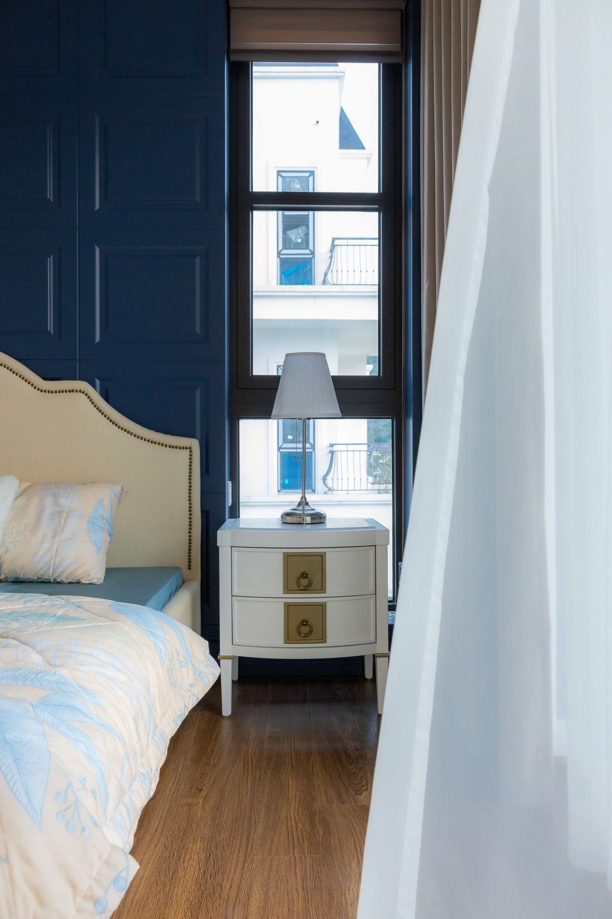 Best Cooling Sheets for Women — Hot Flash and Night Sweat Solutions